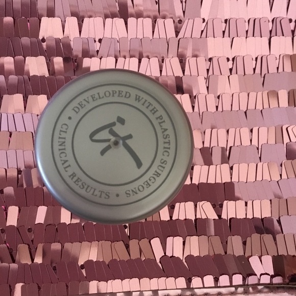 3 for $15/It Cosmetics Confidence in a Cream - Picture 4 of 4